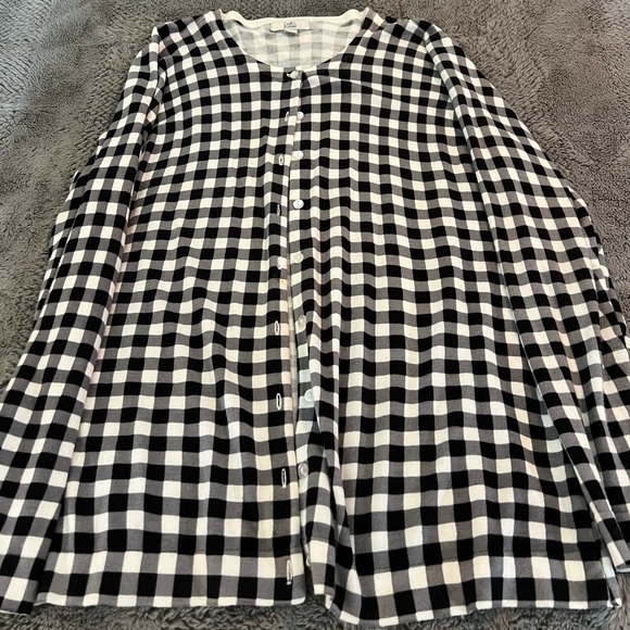 Croft & Barrow Black and White Checkered Cardigan Excellent Condition - Picture 3 of 6